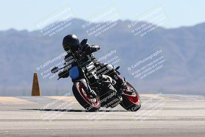 media/Oct-13-2025-Moto Forza (Mon) [[a66d839500]]/4-C Group/Session 4 (Turn 9)/